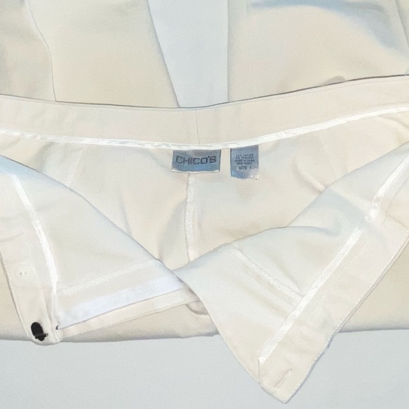 NWT — Chicos Optic White Stretch Straight Leg Side Zip Pants Size  1 (Medium) - Picture 4 of 9